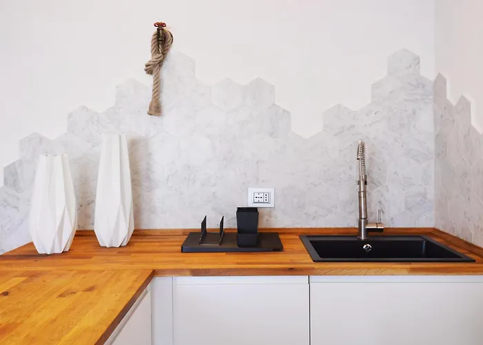 Home s - Biennale 1 - 2 - 3